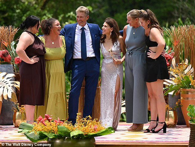 In the finale, Turner met with his family, his two daughters – Jennifer and Angie – and his grandchildren in Costa Rica to help him make his decision.