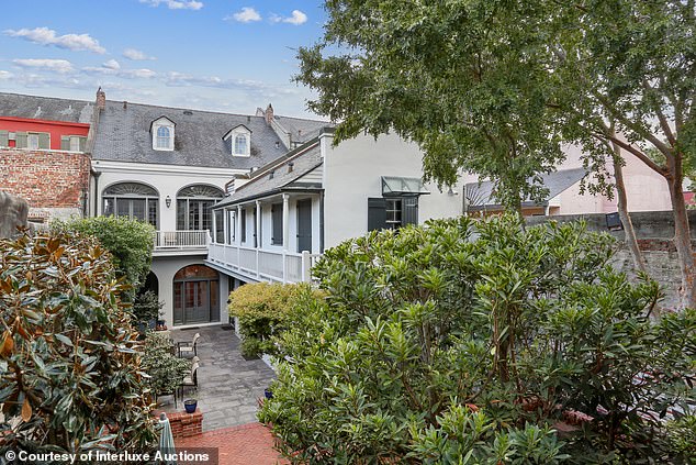 The mansion is located in the chic French Quarter neighborhood, close to other A-listers in the area, including Beyonce, Jay Z, Sandra Bullock and John Goodman.