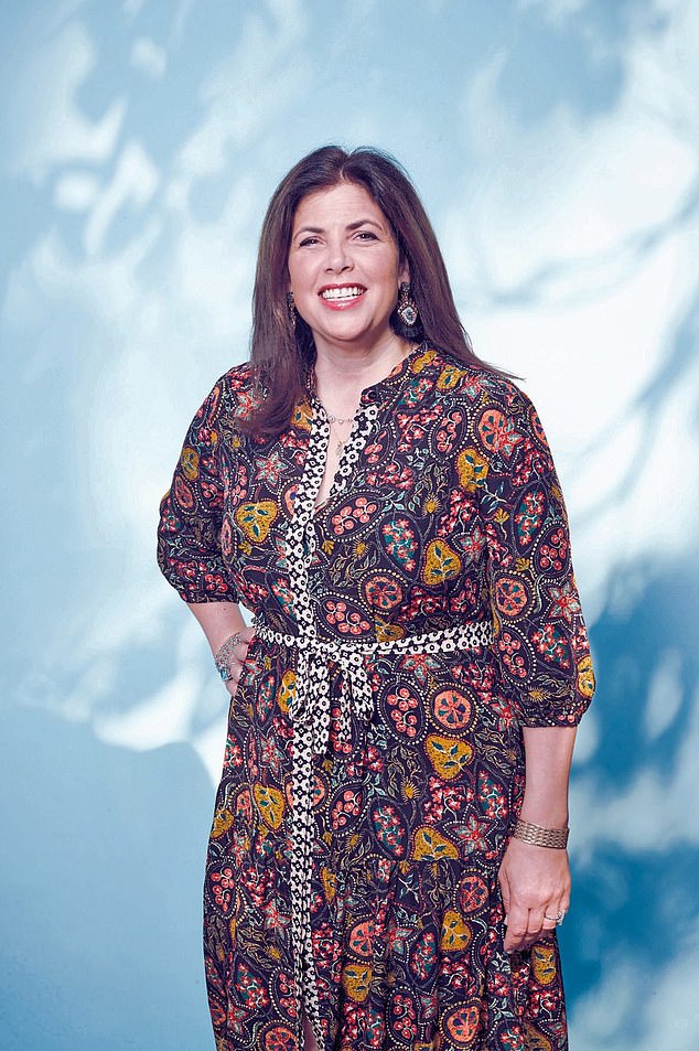 Recently, Kirstie Allsopp, the queen of Christmas shenanigans, said she would be spending the day with her family in a New York hotel.