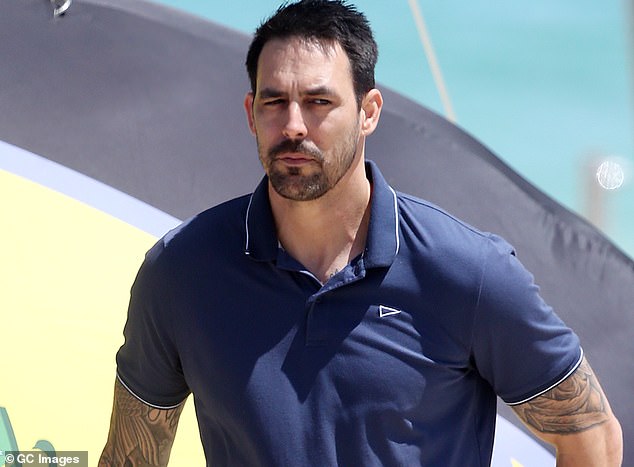 Mitchell Johnson launched an extraordinary attack on Warner in an explosive column