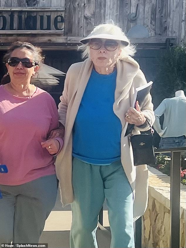 The Hollywood veteran, who turns 90 next April, appeared weak but in good spirits during the outing