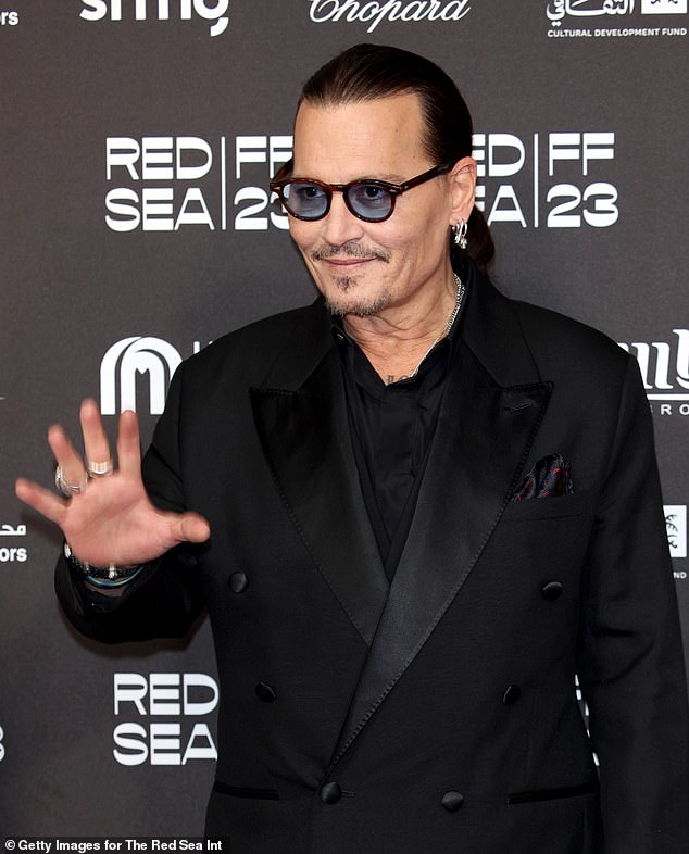 Film: Depp appears because he has a long-standing relationship with the festival, as its foundation was one of the financiers of his comeback film Jeanne Du Barry