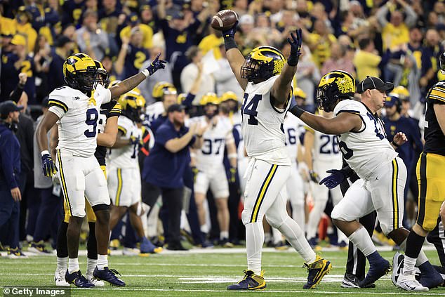 The Michigan Wolverines will meet in Alabama on New Year's Day in the CFB semifinals