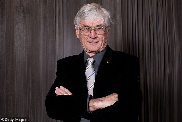 Self-made millionaire Dick Smith has urged Anthony Albanese's government to consider nuclear power in its drive for net-zero emissions by 2050.