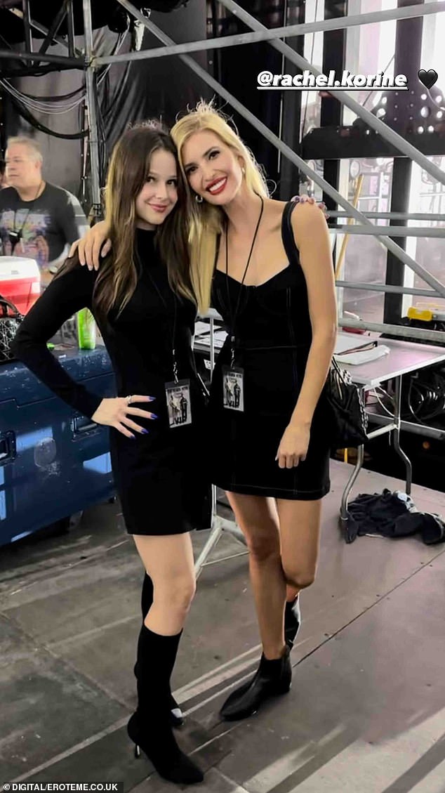 The blonde bombshell posed next to actress Rachel Korine, who also wore all black during Saturday night's show