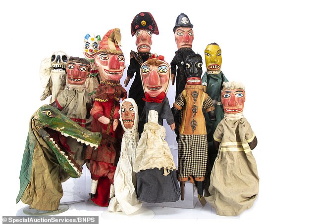 The lot includes two sets of professional Punch and Judy dolls from the late 19th century, which belonged to Vic Taylor, the son of a traveling magician, in the early 20th century.