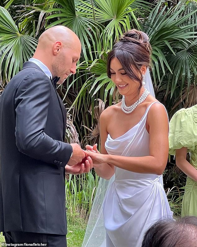 The 29-year-old model announced on Instagram on Monday that they officially tied the knot on December 1