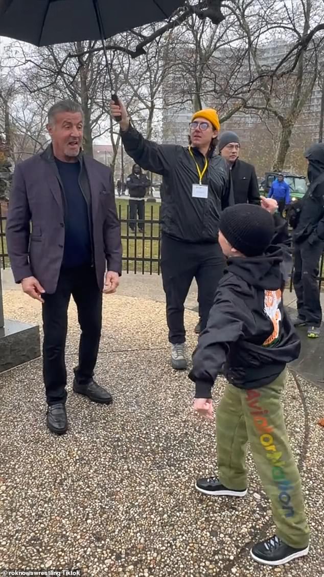 Sly was standing next to Philly's Rocky statue when Ro, who was doing a similar video with Hulk Hogan, approached.  He shouted out a speech Stallone gave in the film to his adult son
