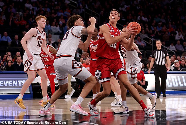 Vladislav Goldin (50) was clearly one of FAU's best players, but he was fouled after foul late in the night