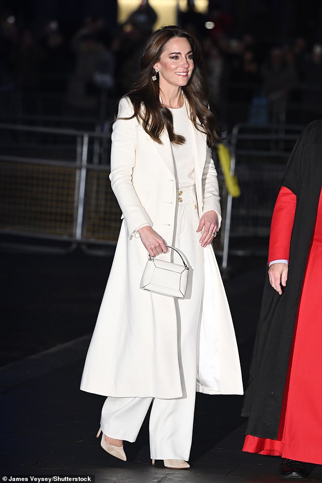 Kate arrives today for the 'Together At Christmas' Carol Service at Westminster Abbey