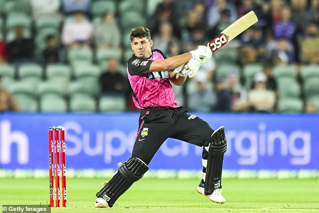 The Sixers chased down the Hurricanes' 8-135 with four balls to spare and six wickets in hand