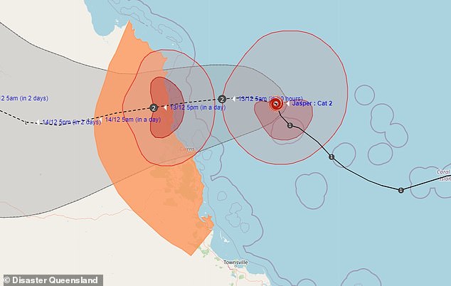 At least 15,000 homes in Cairns are at risk of flooding from storm surges.  The properties most at risk are in the red zone above