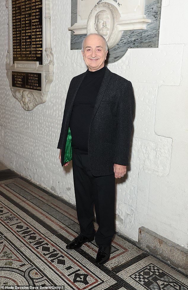 Actor and presenter Tony Robinson was dressed and dressed in all black for the occasion