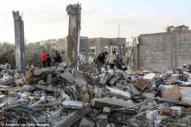 A view of the damaged area after Israeli airstrikes on December 12, 2023 in Rafah, Gaza