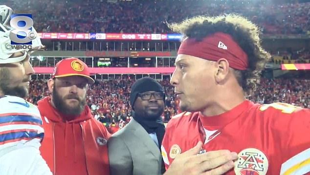 Mahomes moaned that late offside call that cost the Chiefs was 'damn terrible' for Allen