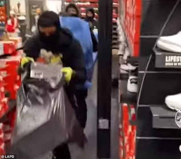 Last month, teenagers made off with trash bags full of boxes of sneakers and brought piles of stolen clothing to a Nike store in Los Angeles.