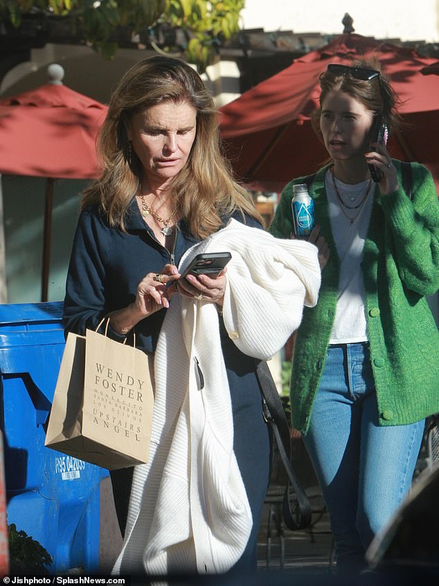 The two ladies spent part of their afternoon shopping together, including a successful pit stop at the Wendy Foster boutique