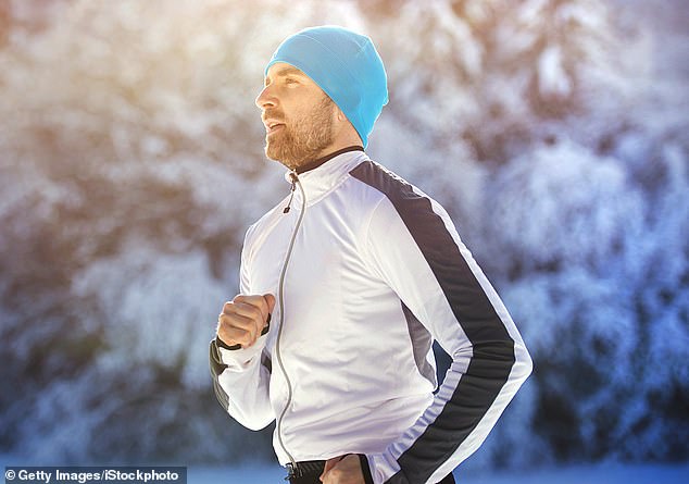 Jogging in the cold can keep your heart in shape and train more efficiently