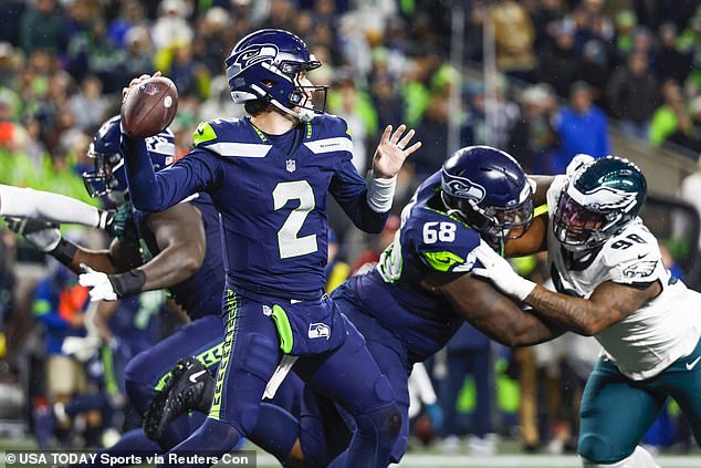 Lock ended the Seahawks' four-game skit that had lasted more than a month in Monday's 20-17 victory