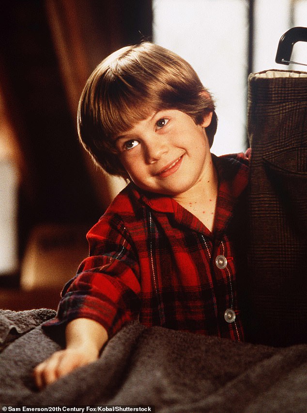 It's Alex D. Linz!  He starred in Home Alone 3 at the age of eight as a boy with chickenpox who booby traps his house to thwart burglars.