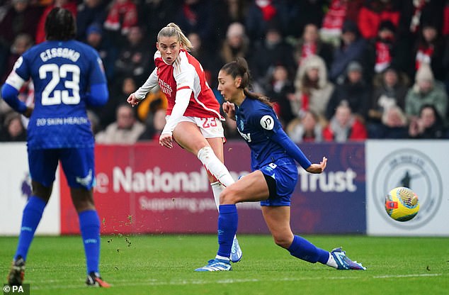 Wright said he wants to see more football at all levels, including Arsenal's women's team (Photo: Arsenal and England striker Alessia Russo in action against West Ham United in the Women's Super League)