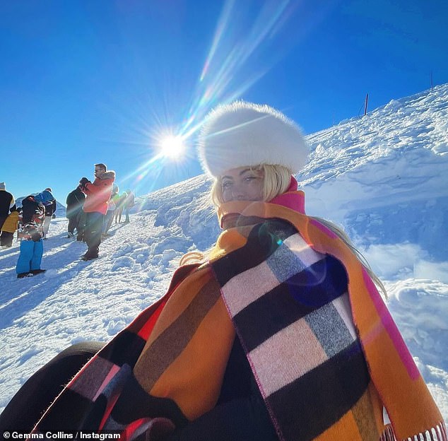 1703003078 89 Gemma Collins looks sensational on the slopes in a leopard