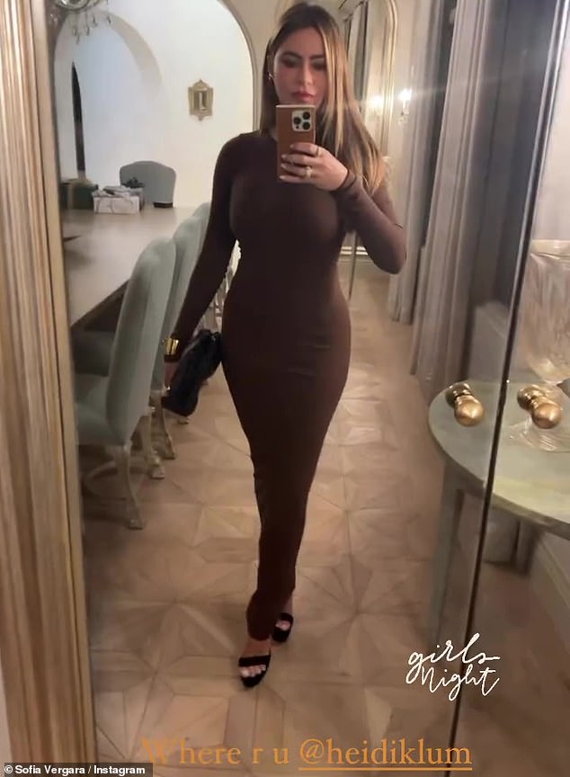 Sofia gave a sneak peek into her night out by sharing a video with her Instagram followers before heading out the door