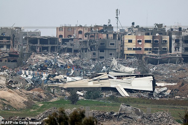 A photo taken from southern Israel near the border with the Gaza Strip on December 21