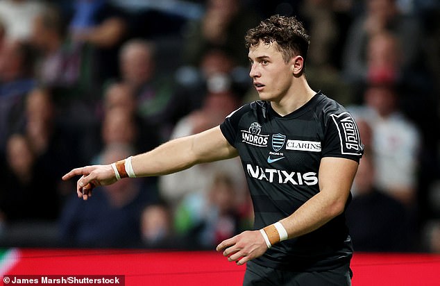 The 21-year-old rejected an Enhanced EPS deal to stay with the Top 14 giants