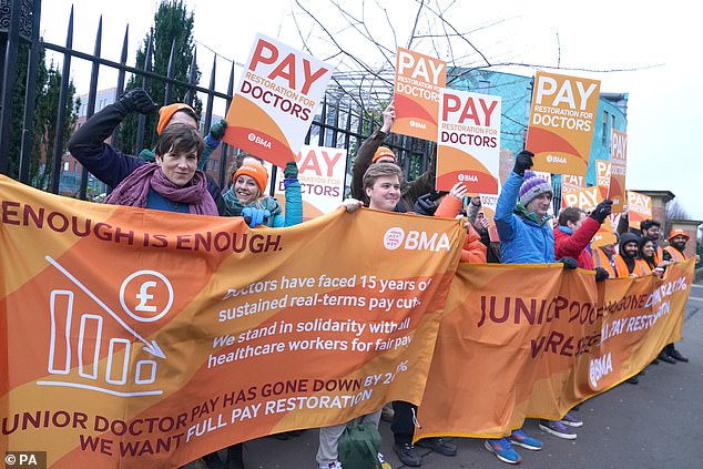 Junior doctors are currently on their third day of a 72-hour strike and will return to work tomorrow before returning to picketing for six days from January 3