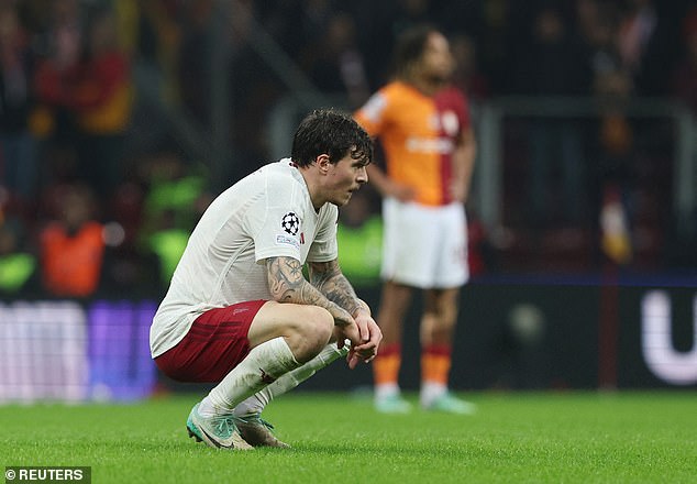 Defender Victor Lindelof had to undergo surgery for his injury and will be sidelined for several weeks