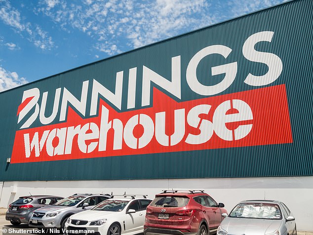 Bunnings makes small gestures such as Christmas notes and vouchers to local residents and is done on an ad hoc basis.  Activity varies from store to store