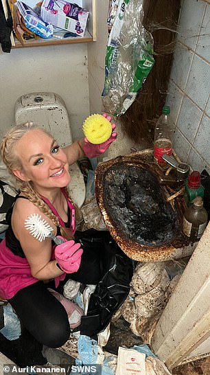 BEFORE: She recently tackled one of her dirtiest homes yet - with a moss-covered toilet seat and a sink filled with sewage