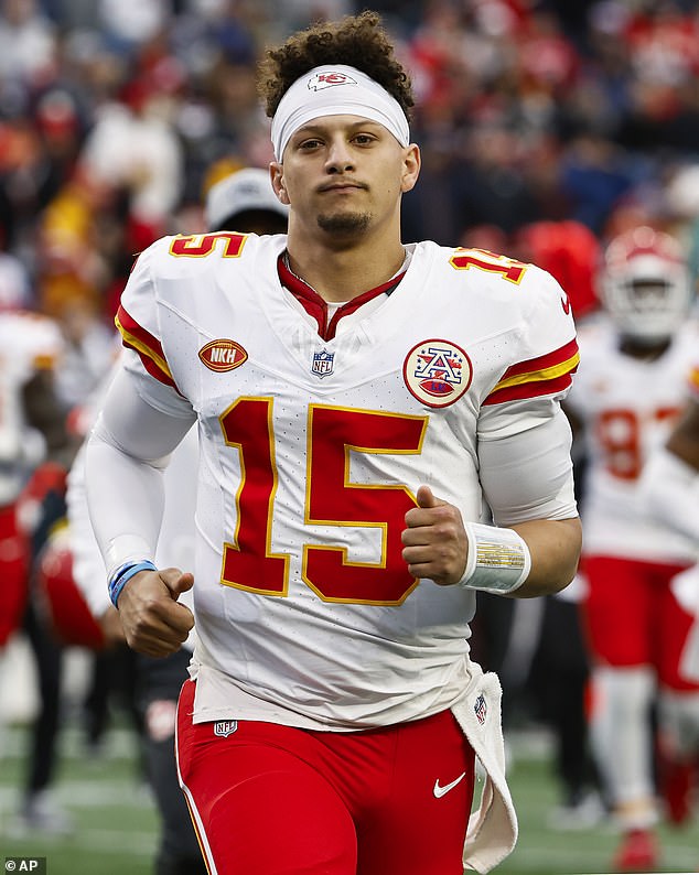 The Chiefs could win an eighth straight division title if they beat the Las Vegas Raiders