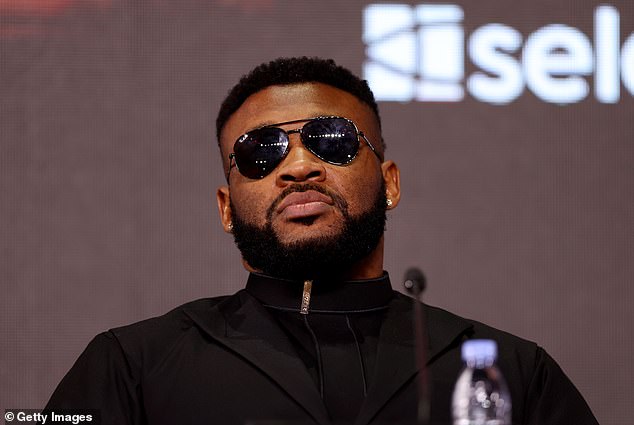 1703358626 620 Jarrell Miller blasts all English refereeing line up in an Instagram