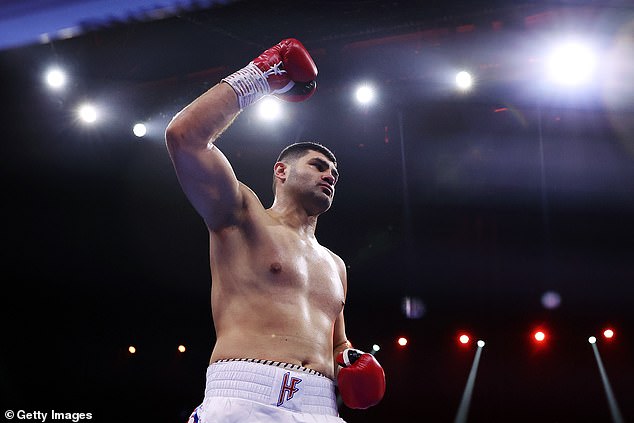 Filip Hrgovic (photo) made short work of his fight with Mark de Mori on the undercard