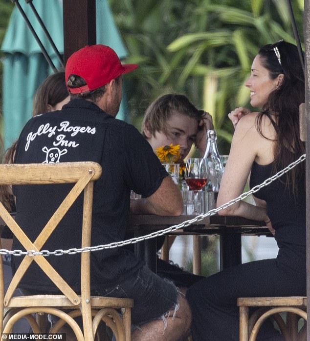 The source claimed that Erica and Shannon's kids seemed to be doing well, and they spent the day on electric bikes at the beach.