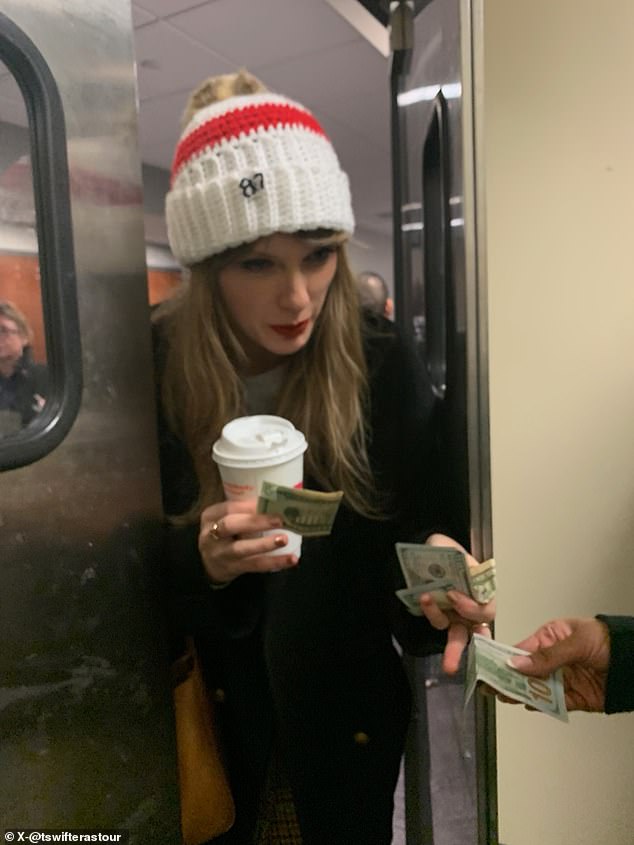 Swift appeared to tip stadium workers after the Chiefs-Patriots game at Gillette Stadium