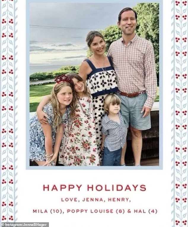 Yesterday, Jenna shared a copy of her family's Christmas card on her Instagram