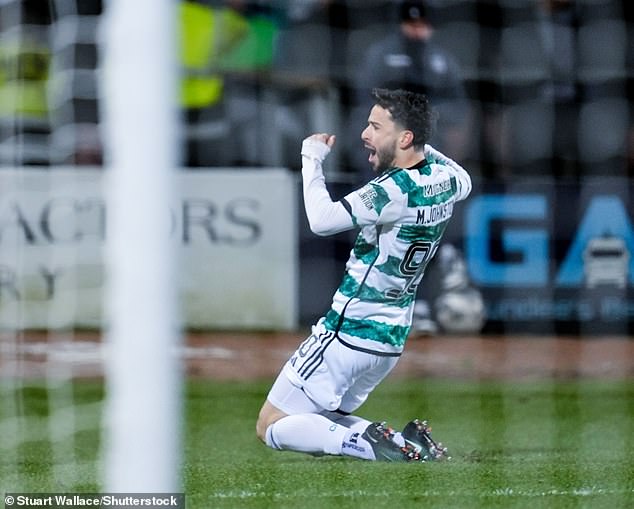 Mikey Johnston scored twice late in the 83rd and 91st minutes to seal the win for Celtic