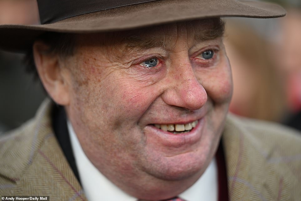 Shishkin's trainer Nicky Henderson looked concerned after his winner of the 2022 Queen Mother Champion Chase slipped