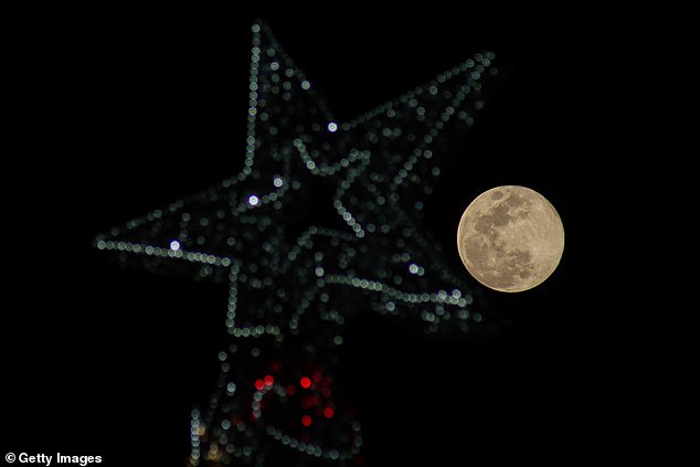 The Christmas celebrations may be coming to an end, but there's one last treat in store for budding skywatchers