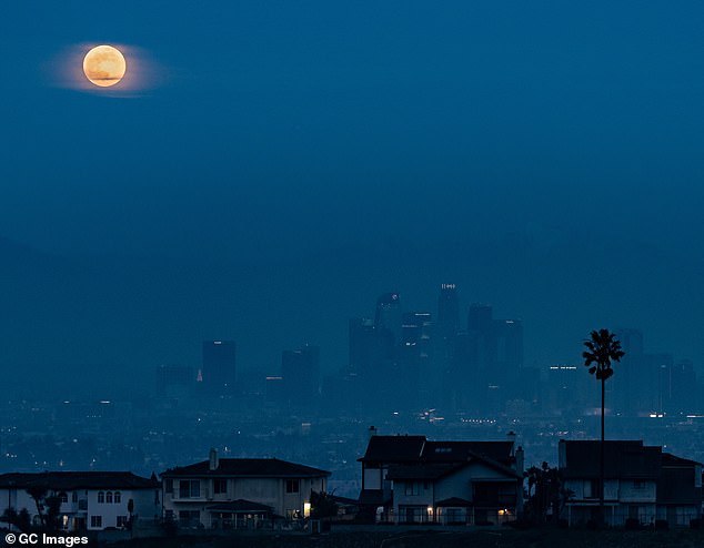 The cold moon made its debut on Boxing Day, as it did here in Los Angeles, but tonight will be the last night to see the full moon in 2023.