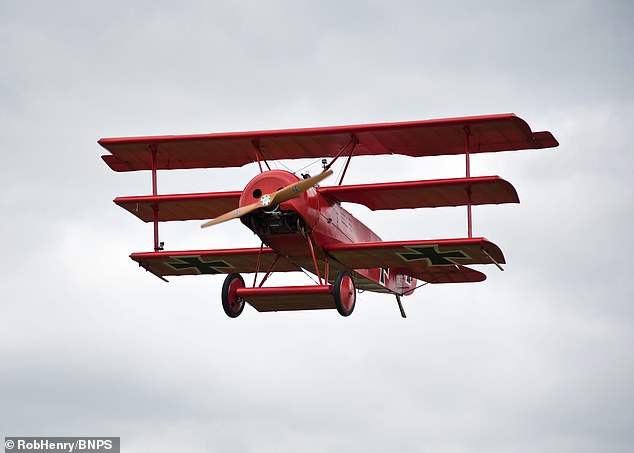The skin of the aircraft is made of 'Richthofen red' fabric from Germany