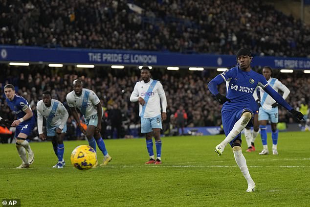 Madueke won a penalty after being fouled in the area by Palace winger Eberechi Eze