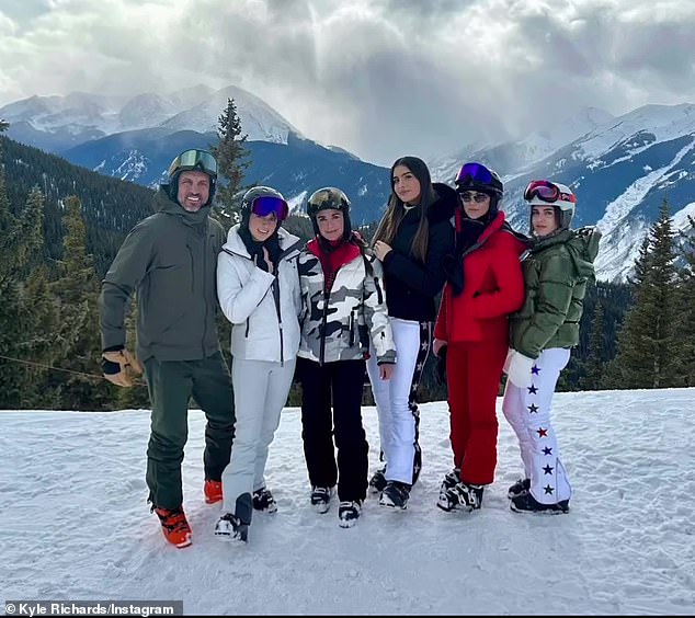 Kyle and her estranged husband Mauricio Umansky put their differences aside to celebrate Christmas with their daughters in Aspen, Colorado