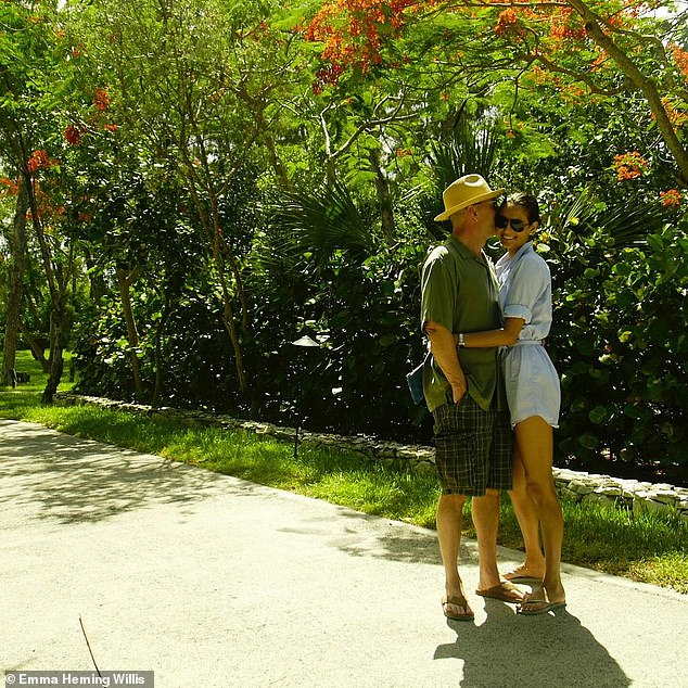 The shots show Emma and Bruce lovingly kissing each other as they enjoy what appeared to be a tropical getaway.