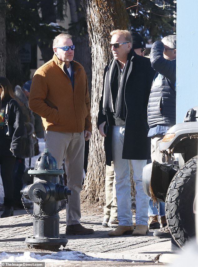 At one point, the Hollywood leading man was pictured chatting with a male friend