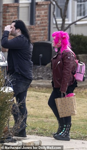 Guests arrive at Gypsy Rose Blanchard's rental house with gifts