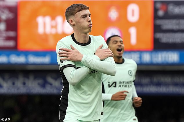 Cole Palmer played for the Blues with two goals and an assist in the 3-2 win over Luton Town